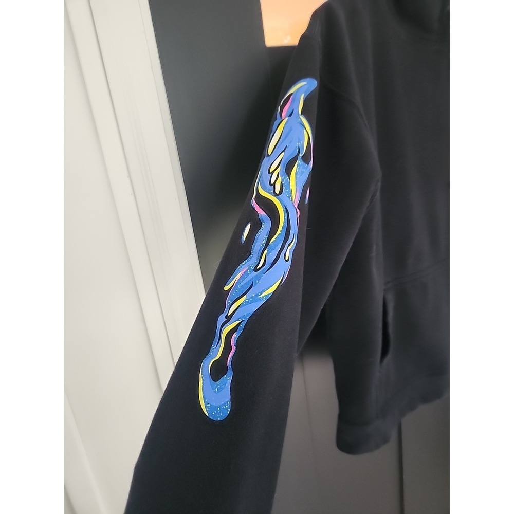 Living World of Verum Men's Medium Black Hoodie - Picture 5 of 6